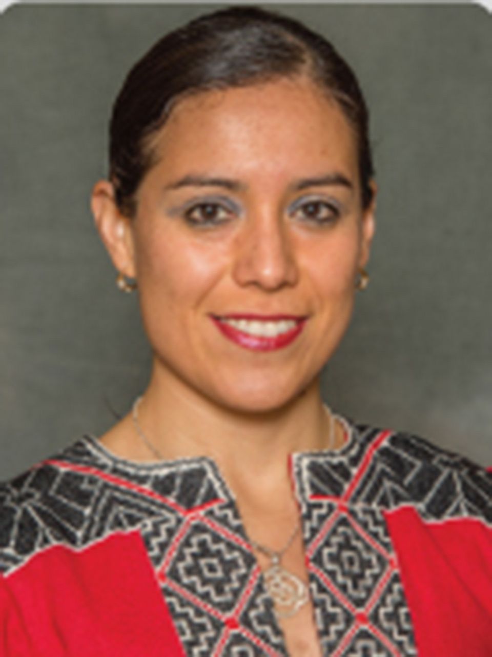 Dr. Laura Cabrera